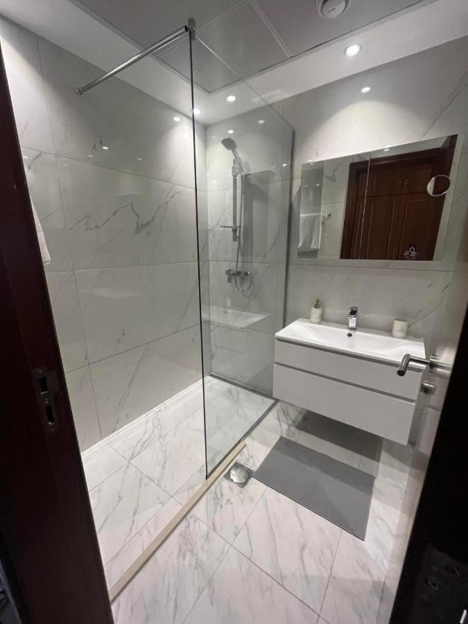 Beach Front Escape Apartment Ras al-Khaimah Exterior photo