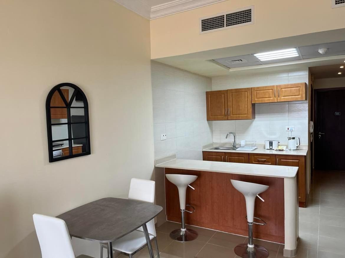 Beach Front Escape Apartment Ras al-Khaimah Exterior photo