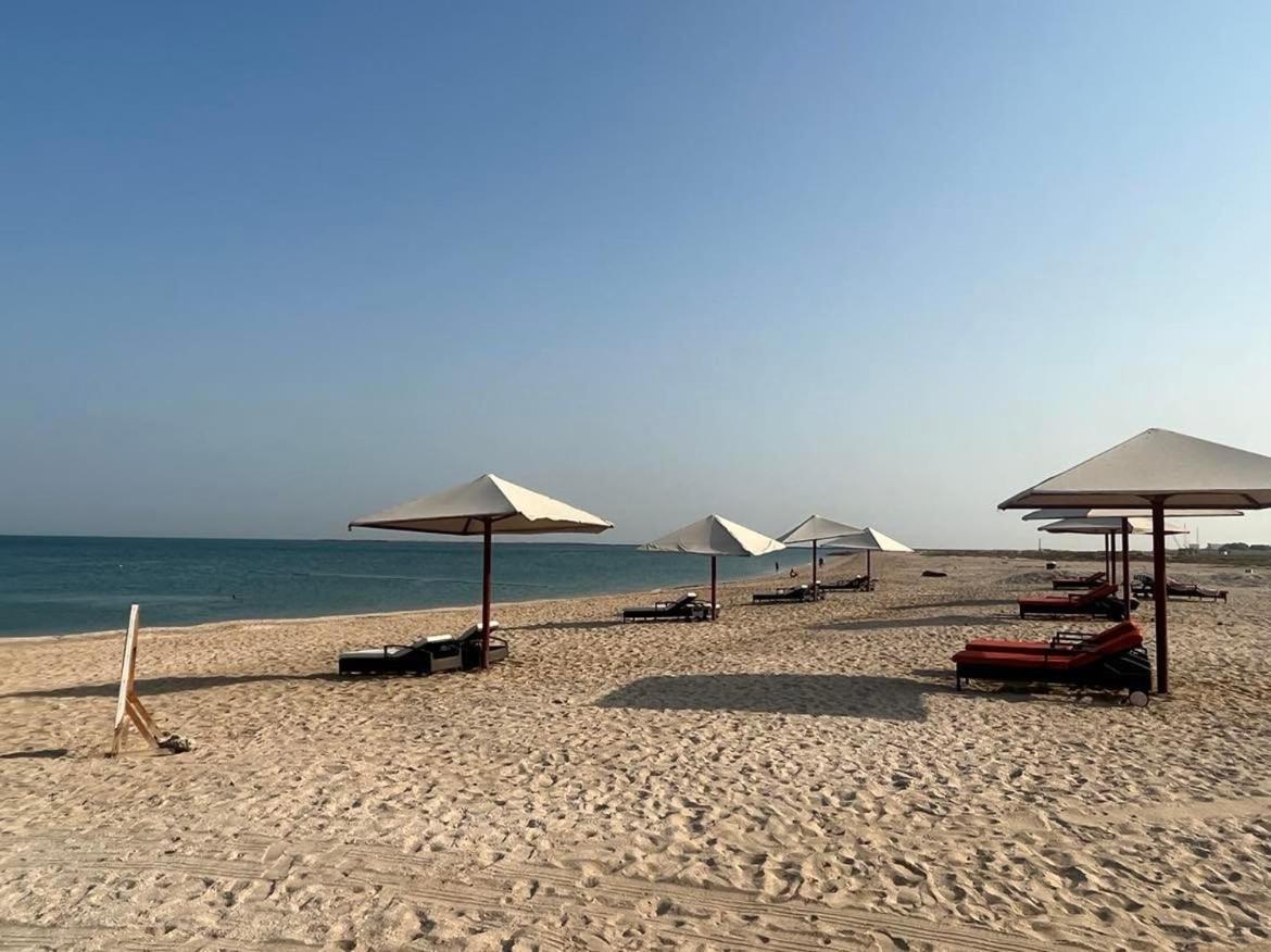 Beach Front Escape Apartment Ras al-Khaimah Exterior photo